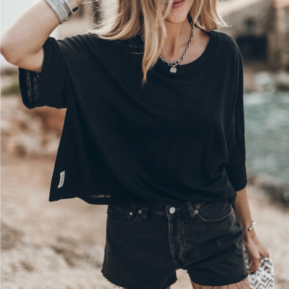 Mikuta Black Loose Linen Shirt